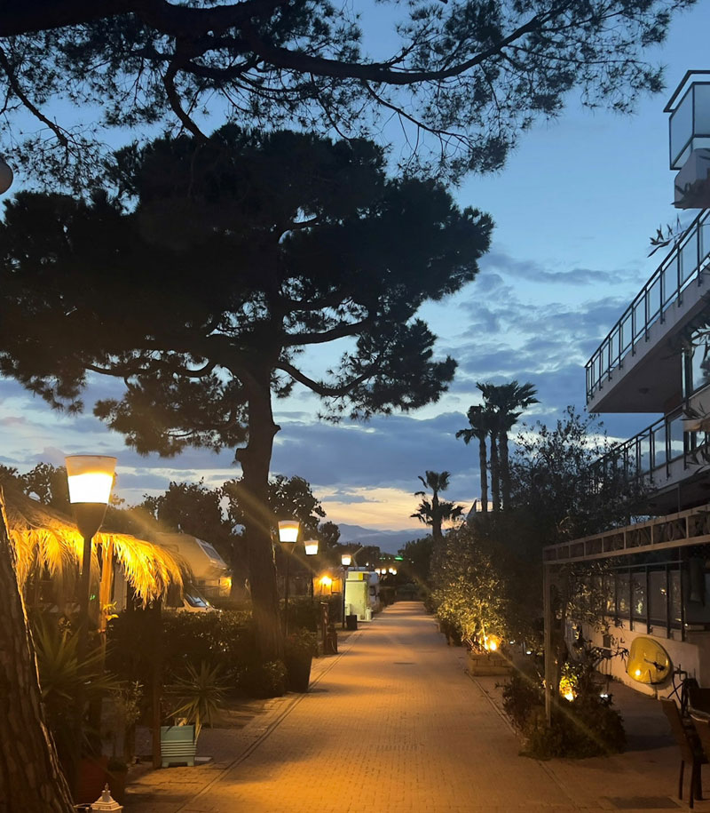 PICCOLO PARADISO | Campeggio Residence | Vacanze al mare | Liguria | Camping Paradiso | Camping Paradiso
